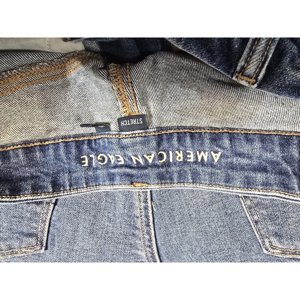 American Eagle Curvy Mom Short Denim Shorts  8 Blue - Picture 3 of 5